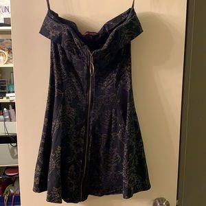RARE Betsey Johnson Collection Babydoll Zip Dress